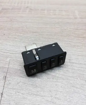 BMW 7 E38 Seat memory switch 8352160