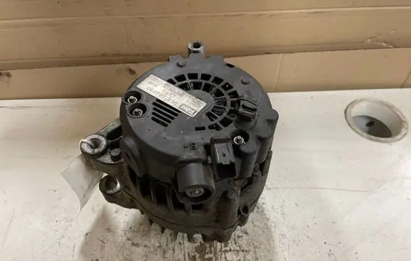 Citroen C5 Generator/alternator 9661544880 2543457A 408012874