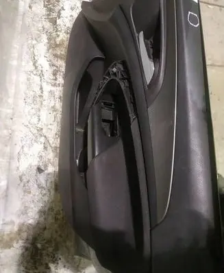 Opel Insignia A Front door card panel trim 
