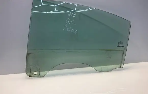 Mercedes-Benz CLS C219 Rear door window glass A2197350110 2197350110