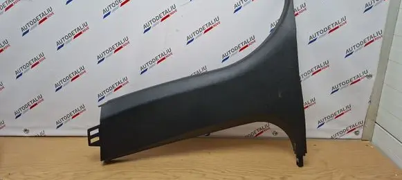 (B) pillar trim (bottom)