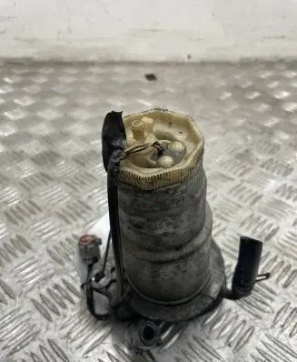 Toyota Avensis T250 Fuel filter 