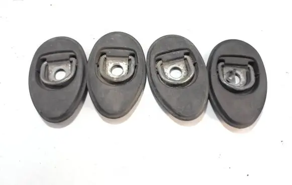 Alfa Romeo 156 Tie down hook / loop 