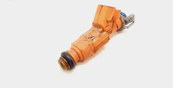Volvo XC70 Fuel injector 3M4GBA