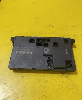 Mercedes-Benz C W203 Door control unit/module 2198200026