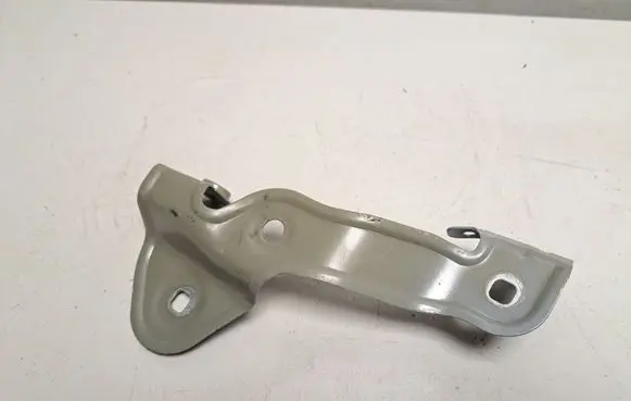 BMW i4 Fender mounting bracket 7486805