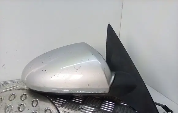 Nissan Primera Front door electric wing mirror 96301AU417