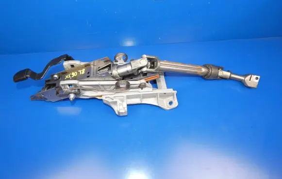 Volvo XC90 Steering wheel axle 31451939 H70GB T15120201766