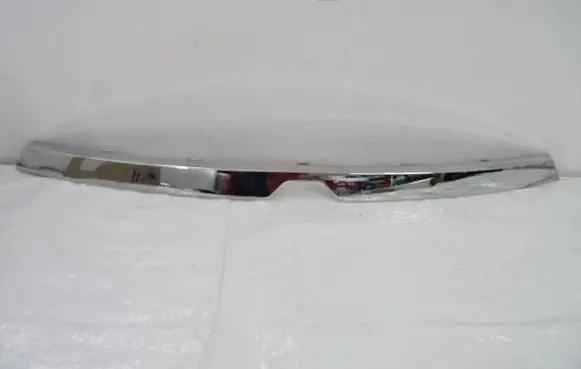 Dacia Dokker Front bumper upper radiator grill 623822722R