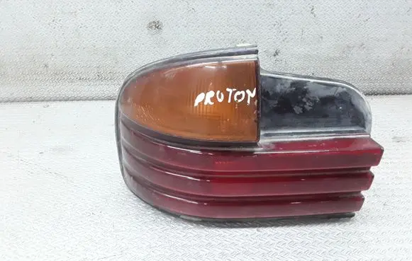 Mitsubishi Galant Rear/tail lights 0438575