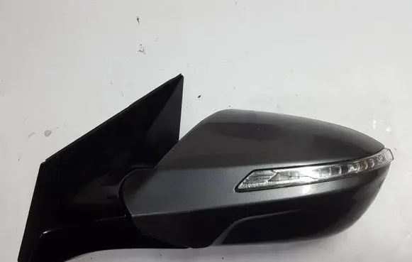 Hyundai i40 Front door electric wing mirror 