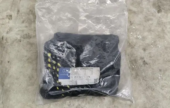 Mercedes-Benz C W205 Trunk/boot cargo luggage net A2058600374