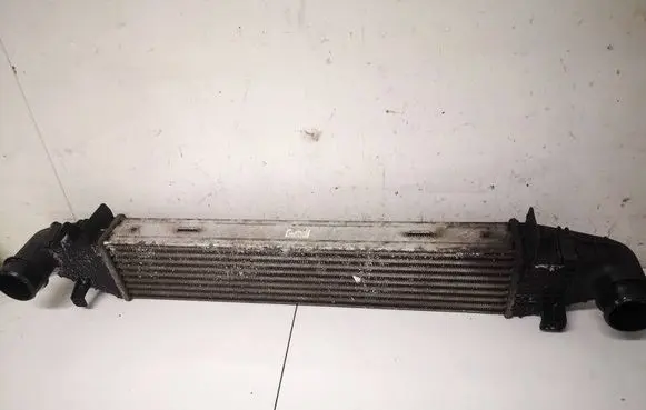 Mercedes-Benz C AMG W204 Intercooler radiator A2045000500