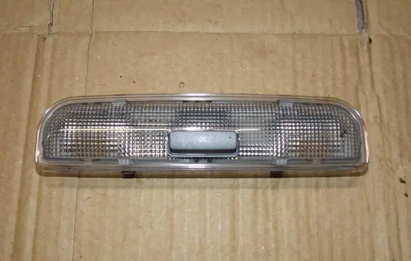Audi A4 S4 B7 8E 8H Rear seat light 8P0947111A