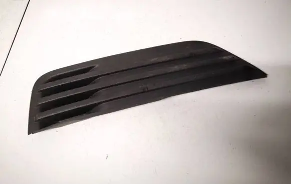 Ford Focus Front bumper lower grill 4m5119953be 4m51-19953-be