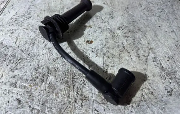 Ford Focus C-MAX Ignition plug leads 