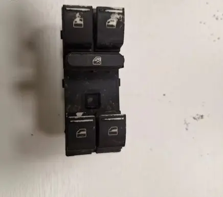 Skoda Octavia Mk2 (1Z) Electric window control switch 1Z0959858A 0476