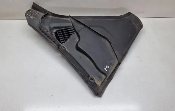 BMW 5 F10 F11 Wiper trim 6987605 51716987605