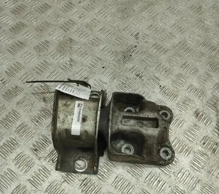Peugeot Boxer Engine mount bracket 01440585380