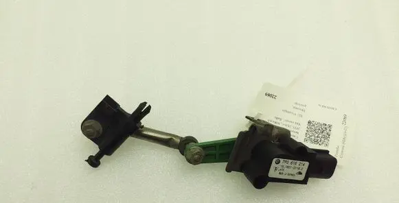 Headlight/headlamp level sensor