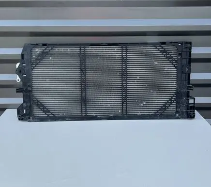 Volvo XC40 Coolant radiator 32249884 FCC7A