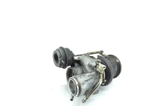 BMW 6 F06 Gran coupe Turbo 7605794 80411401 8216132
