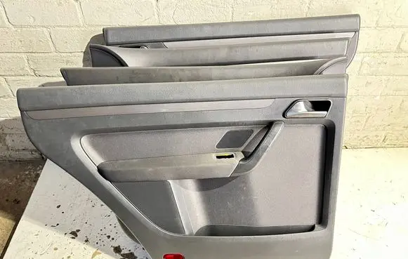 Volkswagen Touran II Door card panel trim set TR00104732 17112010