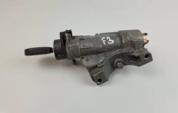 Volkswagen PASSAT B5 Ignition lock 4B0905851C