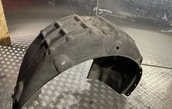 Audi A6 S6 C7 4G Rear arch fender liner splash guards 4G0810171B