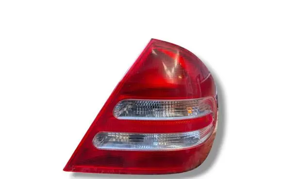 Mercedes-Benz C W203 Rear/tail lights A2038200264