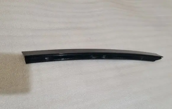 BMW X3 G01 Rear door windshield rail 741005004