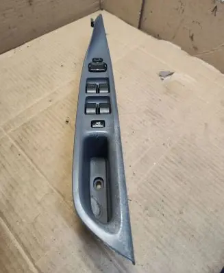 Mazda 6 Electric window control switch GJ6A684L6