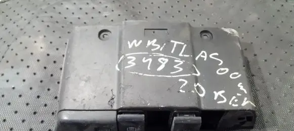 Volkswagen New Beetle Windscreen/window heater switch