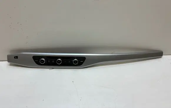 Audi A4 S4 B9 Climate control unit 8W0820043P