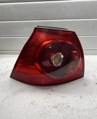 Volkswagen Golf V Rear/tail lights 1K6945095