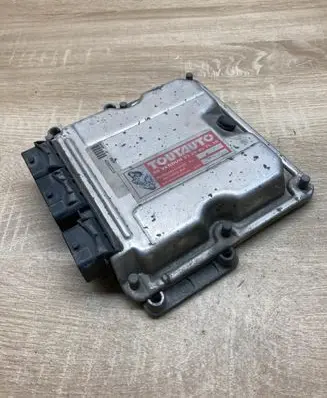 Peugeot 206 Engine control unit/module ECU 9648588880 0281011188