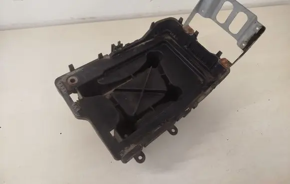 Volkswagen Up Battery tray 1S0915331D