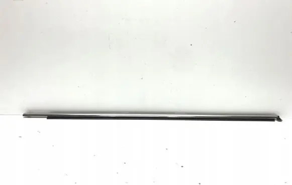 Lexus IS 200-300 Front door trim (molding) 7571260091