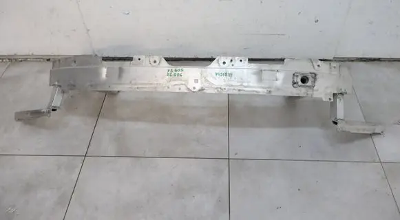 BMW X5 G05 Front bumper support beam 7421599
