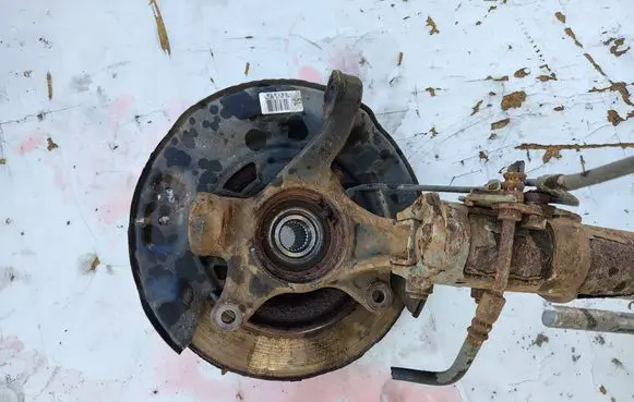 Toyota Yaris Front wheel hub spindle knuckle