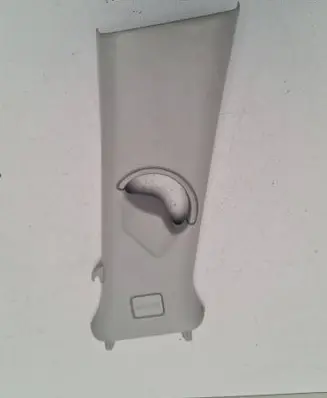 Land Rover Discovery Sport (B) pillar trim (top) 631450131