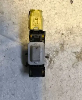 Hyundai Tucson JM Airbag deployment crash/impact sensor 0285003019 05392 98830AY000
