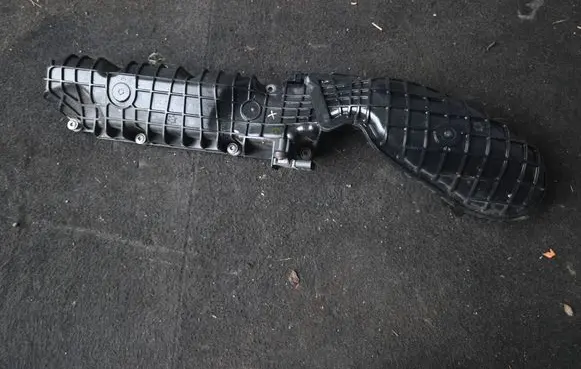 BMW X7 G07 Intake manifold 8601613