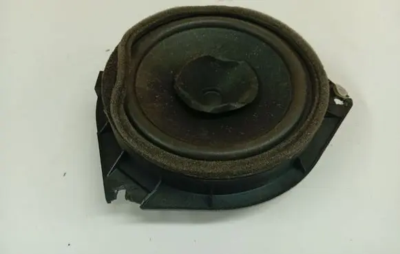 Toyota Avensis T250 Front door speaker 8616002370