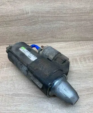 Mercedes-Benz E W211 Starter motor A0051518901