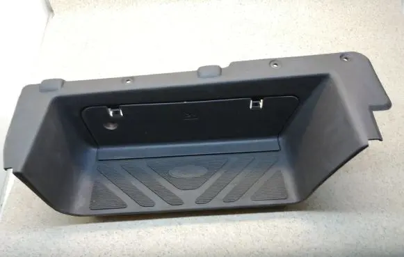 Ford Transit Front sill trim cover YC15V13246ALW YC15V13200ANW