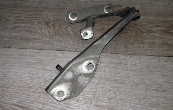 Volvo V50 Engine bonnet/hood hinges 30753598