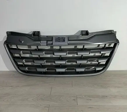 Renault Master III Front bumper upper radiator grill 623100256A