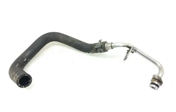 Coolant pipe/hose