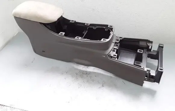 Nissan Leaf I (ZE0) Center console 969KR3NA0A